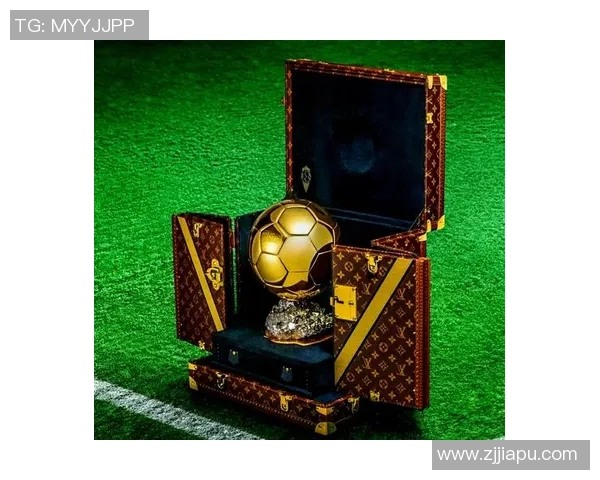 足球巨星荣耀时刻回顾及其获奖成就的精彩介绍